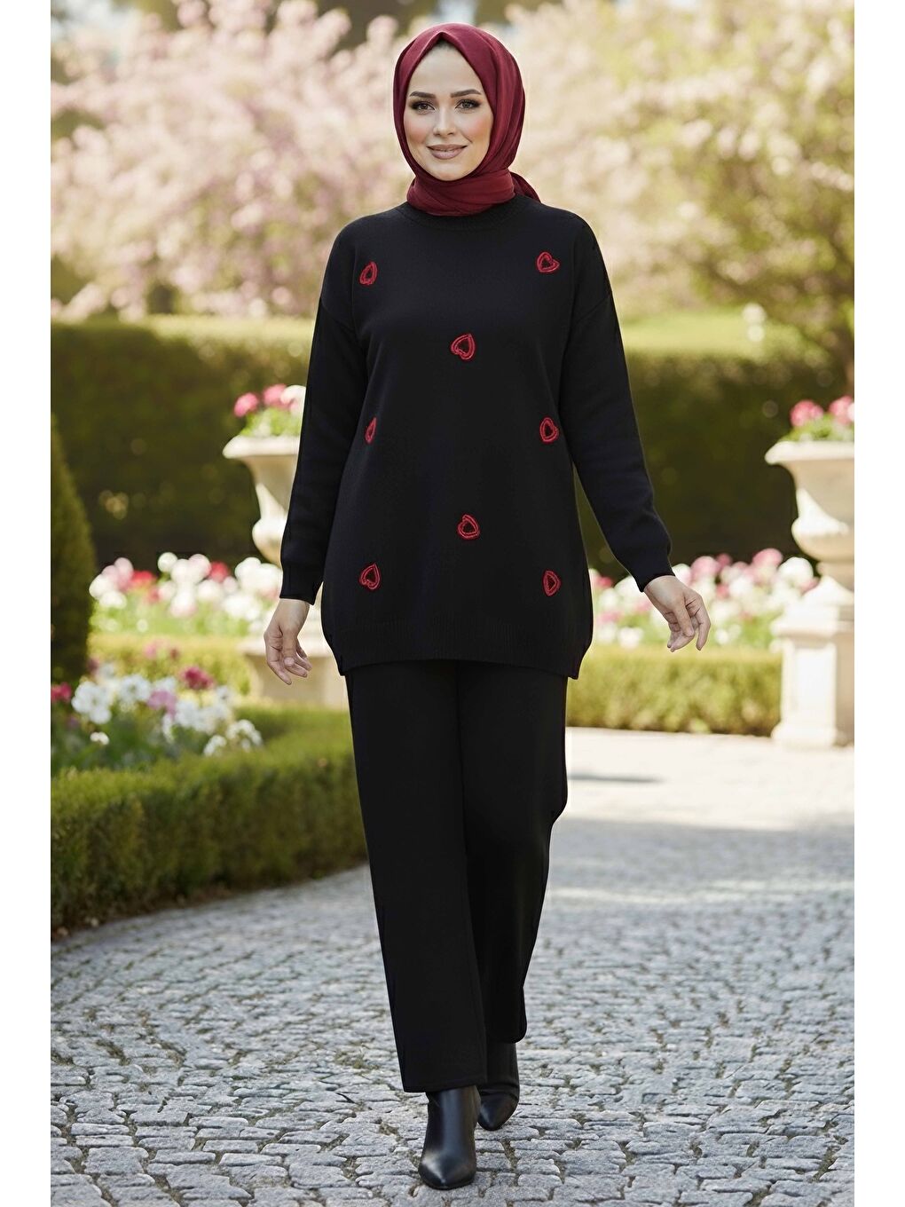 Kalp Nakışlı İkili Triko Takım Siyah - 28063-SIYAH