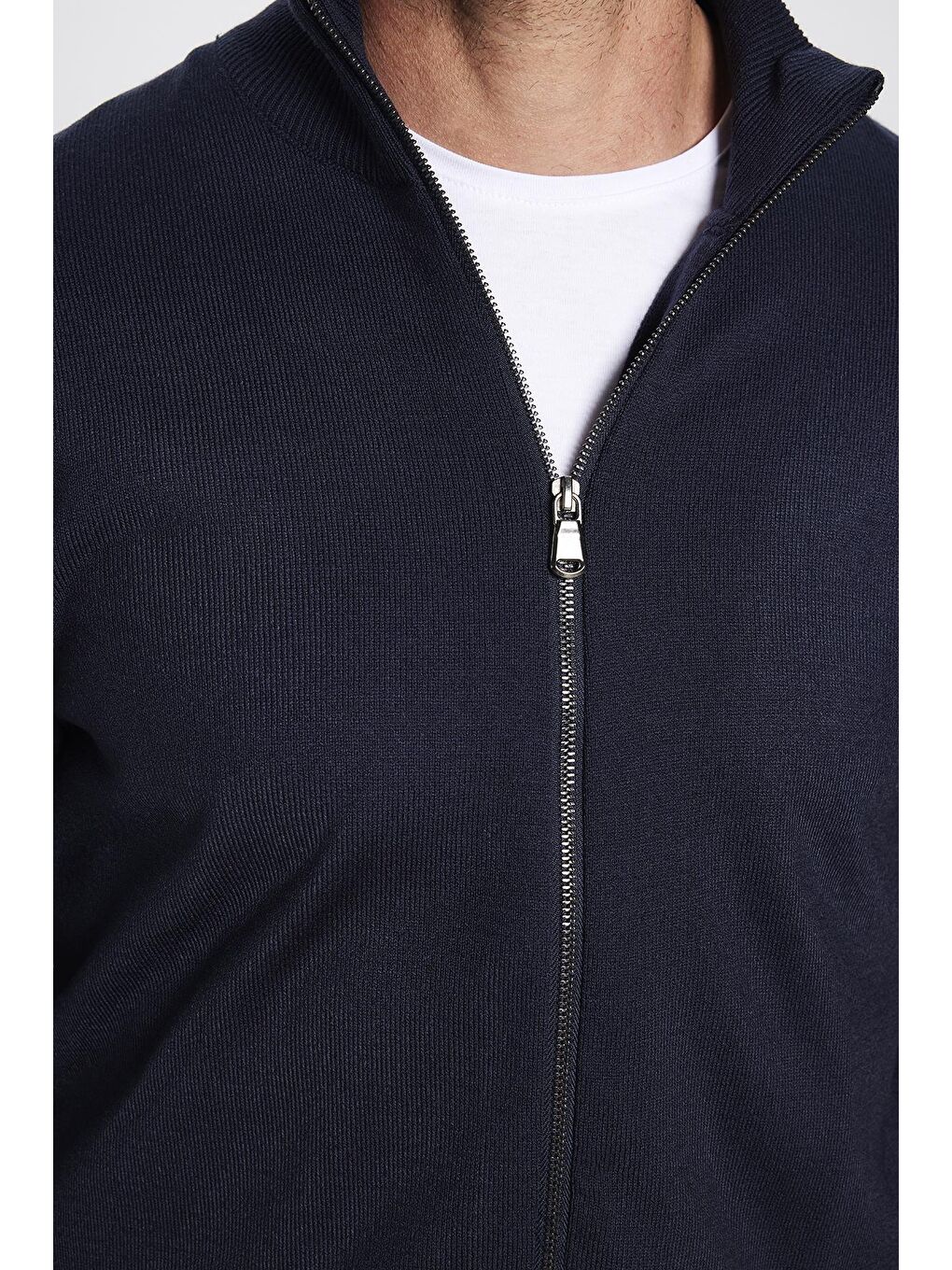 Erkek Slim Fit Dar Kesim Lacivert Dik Yaka Fermuarlı Düz Hırka-3