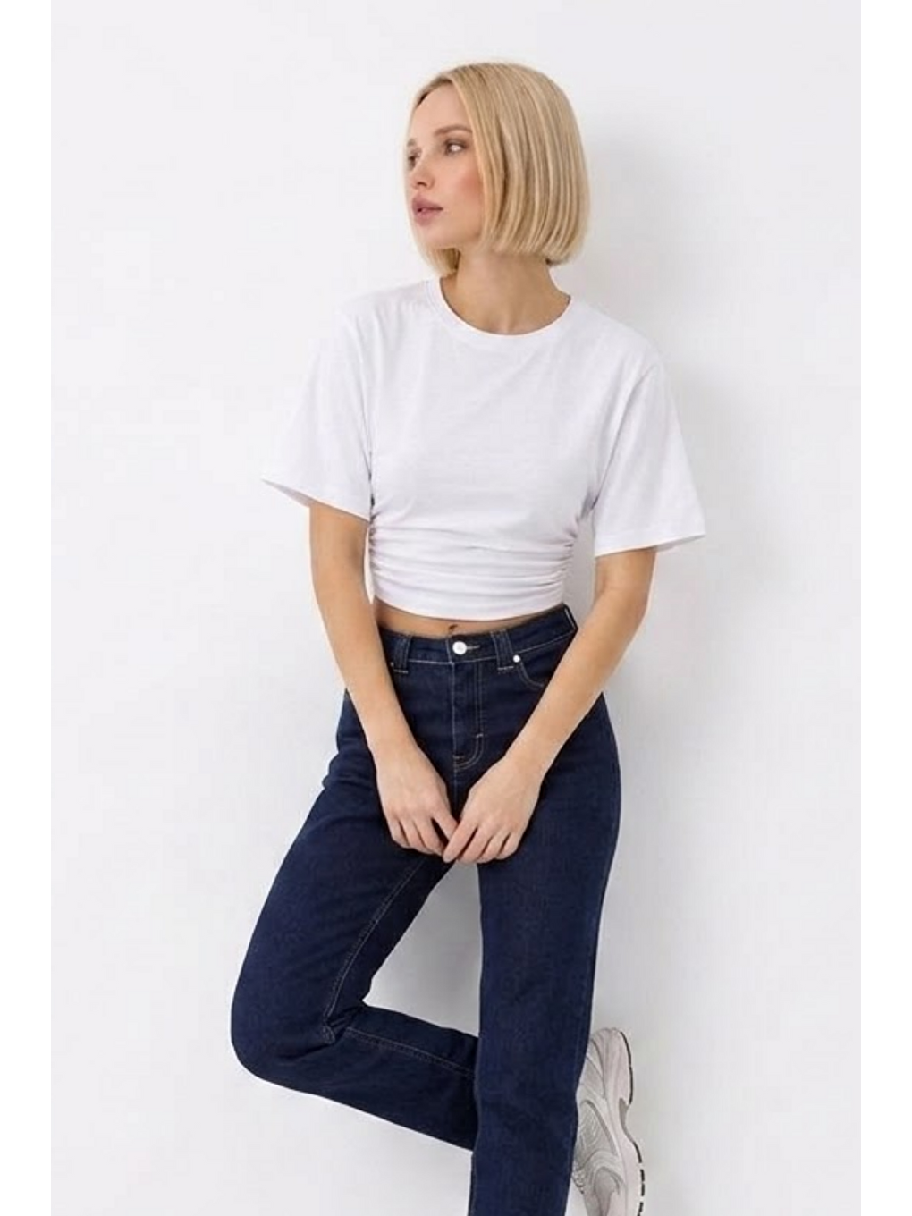 Kadın Fashion Slim Fit Beyaz Crop Tişört-3