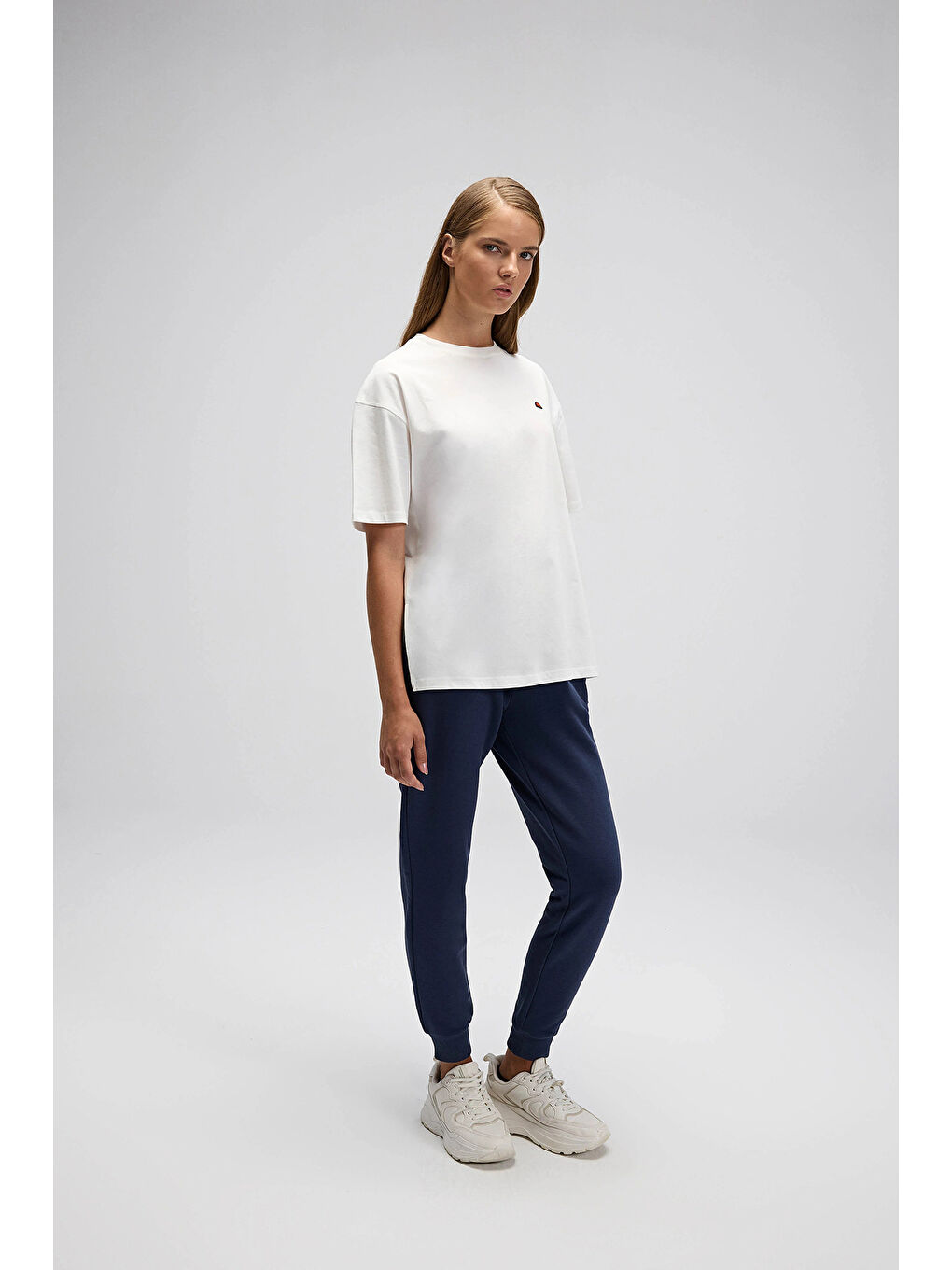 Lacivert Pamuklu Regular Fit Normal Bel Ribanalı Paça Kadın Eşofman Altı EF555-NV-5