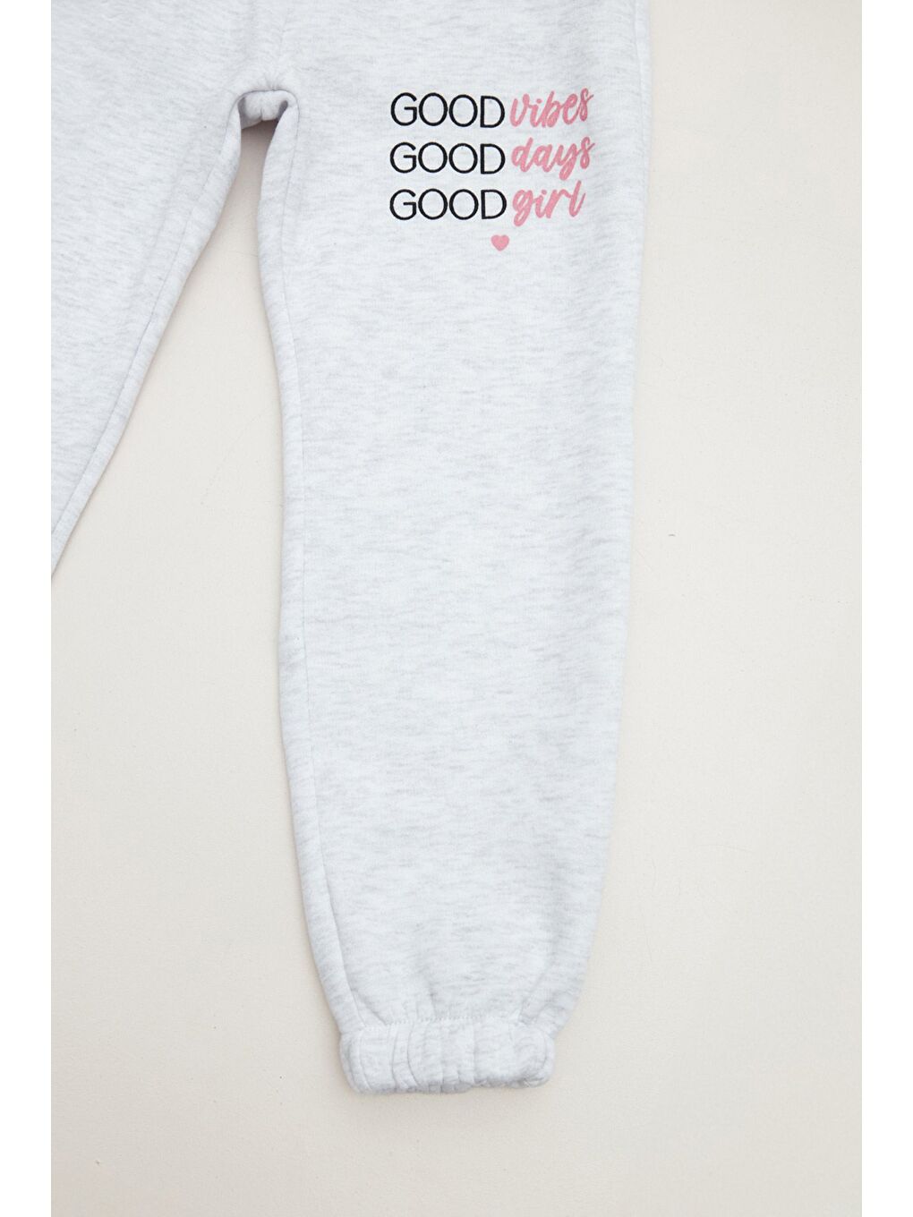 Gri 3 İplik Yazı Baskılı Kız Çocuk Jogger Eşofman Altı-1