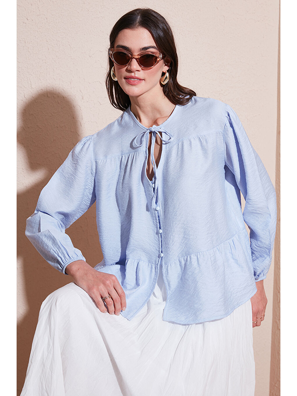 Mavi Oversize Fit Balon Kol Bağlamalı Yaka Detaylı Kadın Gömlek 6772618