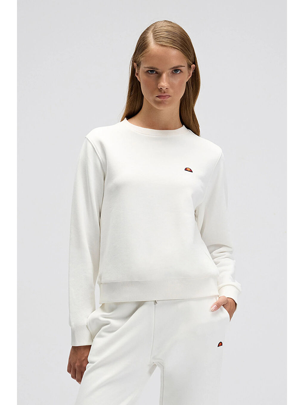 Beyaz Pamuklu Regular Fit Bisiklet Yaka Logolu Sweat Kadın EF553-OF