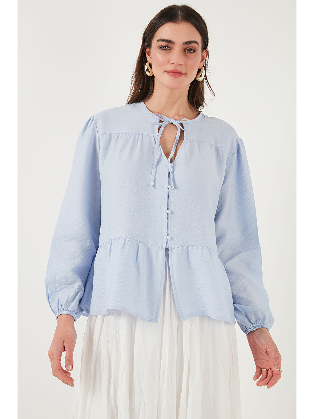 Mavi Oversize Fit Balon Kol Bağlamalı Yaka Detaylı Kadın Gömlek 6772618-3