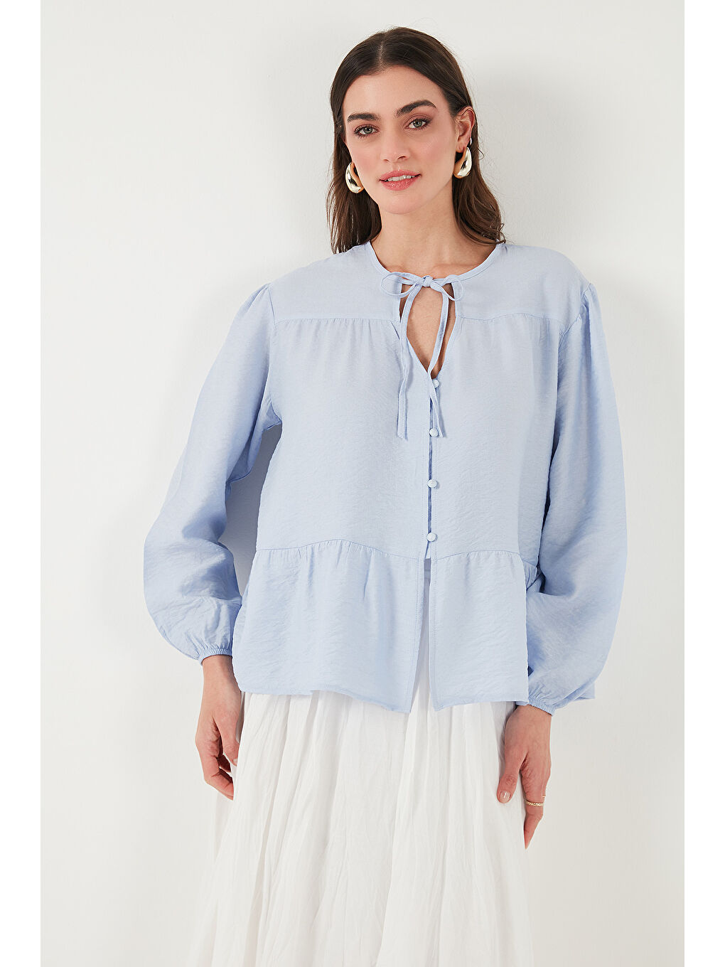 Mavi Oversize Fit Balon Kol Bağlamalı Yaka Detaylı Kadın Gömlek 6772618-4