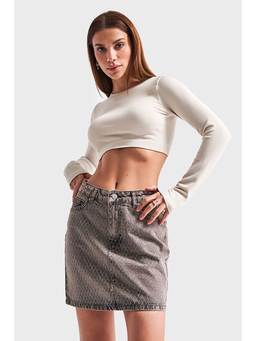 Gri Kadın Füme Renk T3S571 Parlak Taşlı Tasarım Denim Etek-1