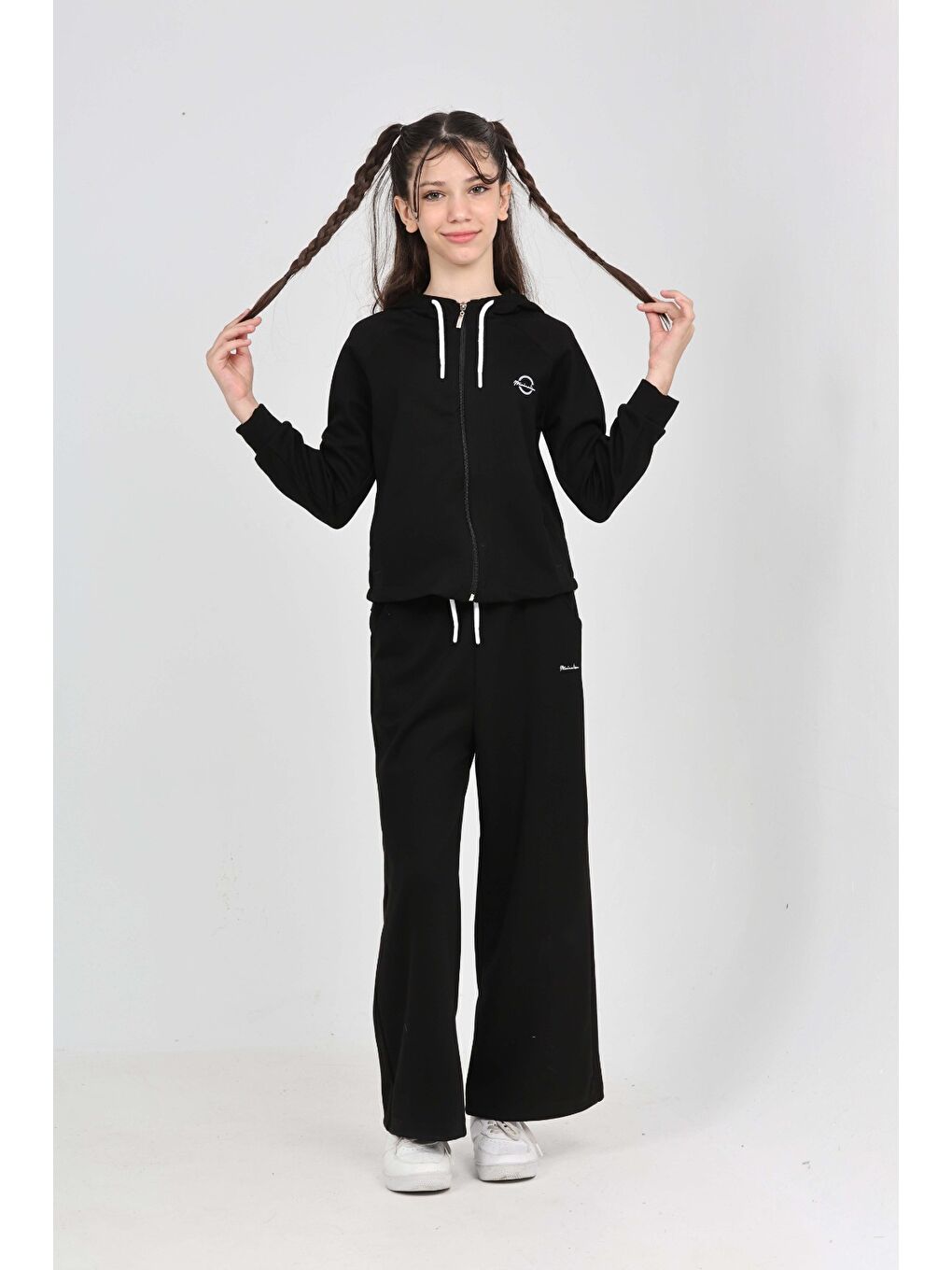 Siyah Kız Çocuk Minimalizm Baskılı Eşofman Takım-3