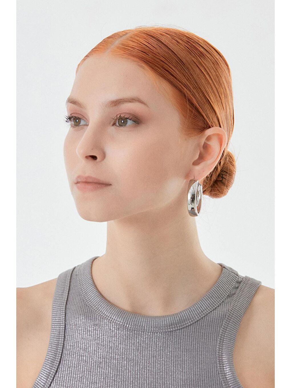 Gri Kalın Halkalı Klips Küpe