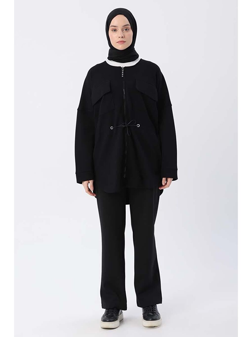 Siyah-Belden Büzgülü Cepli Ceket-1