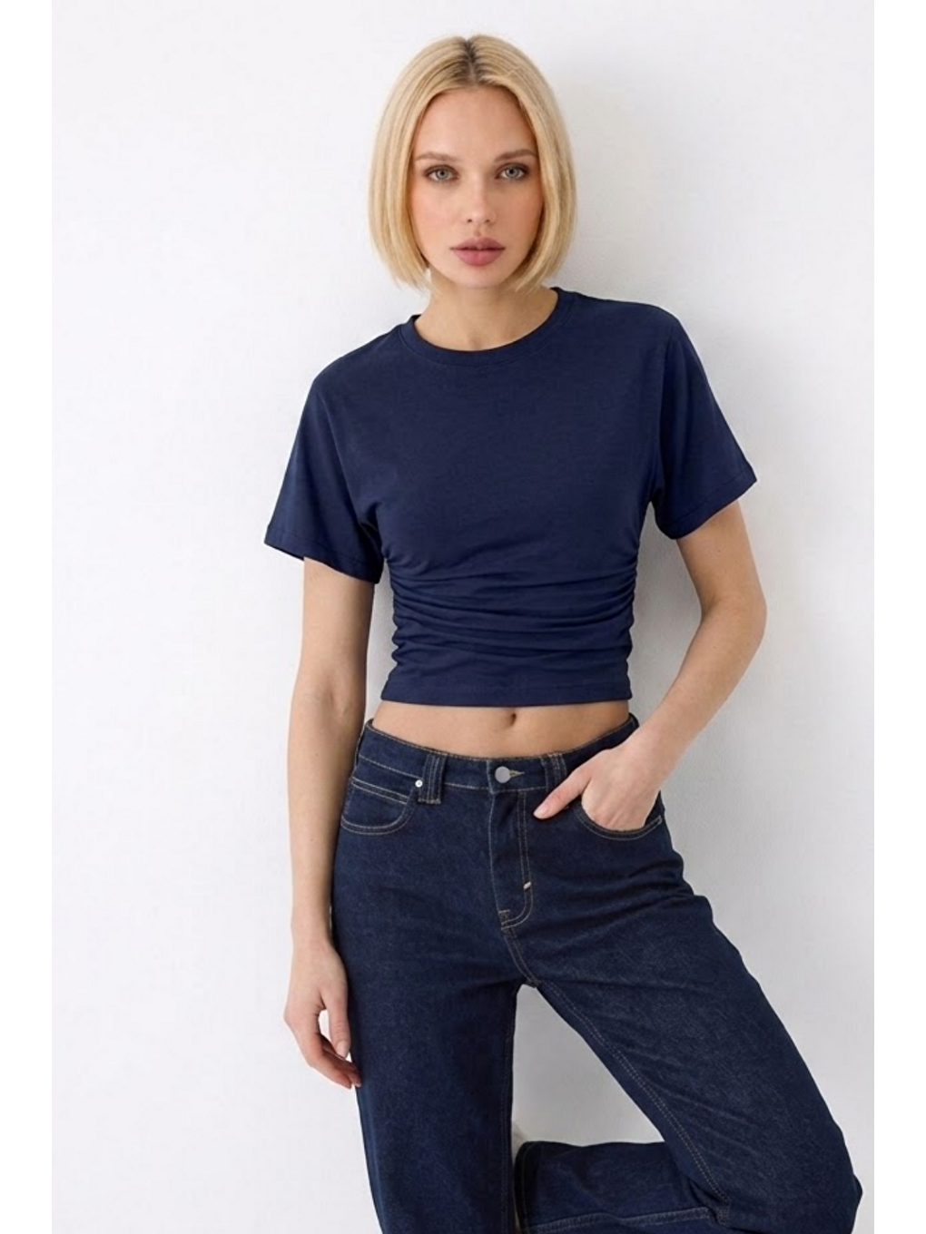 Kadın Fashion Slim Fit Lacivert Crop Tişört-2