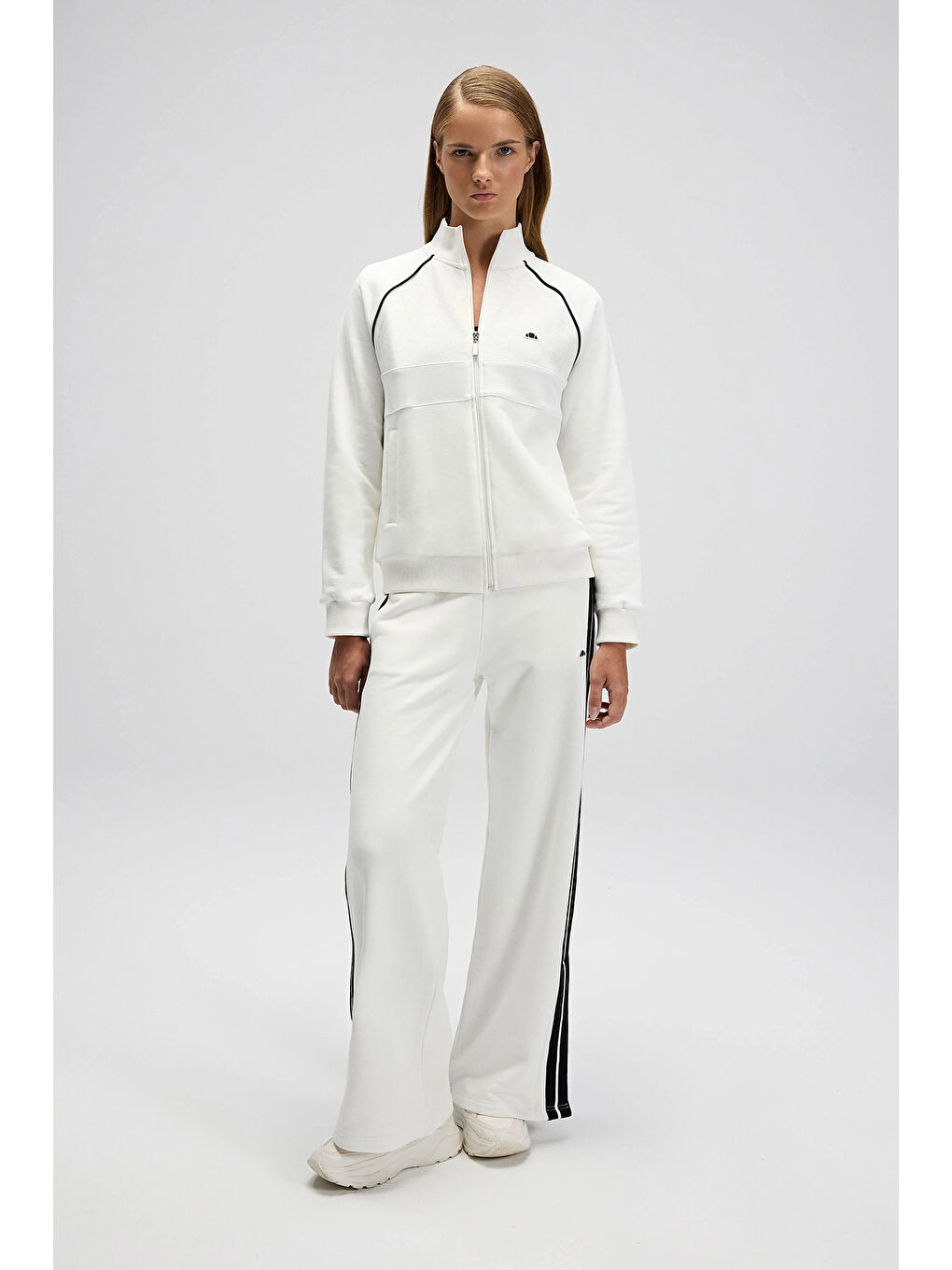 Beyaz Çizgi Detaylı Pamuklu Relaxed Fit Normal Bel Geniş Paça Kadın Eşofman Altı EF538-OF-1