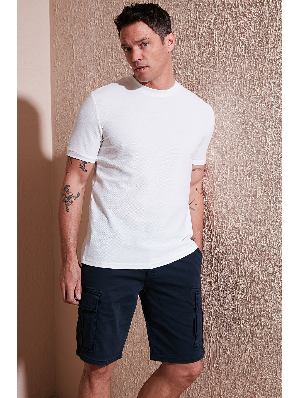 Ekru Pamuklu Bisiklet Yaka Basic Erkek Tişört 5902387-1