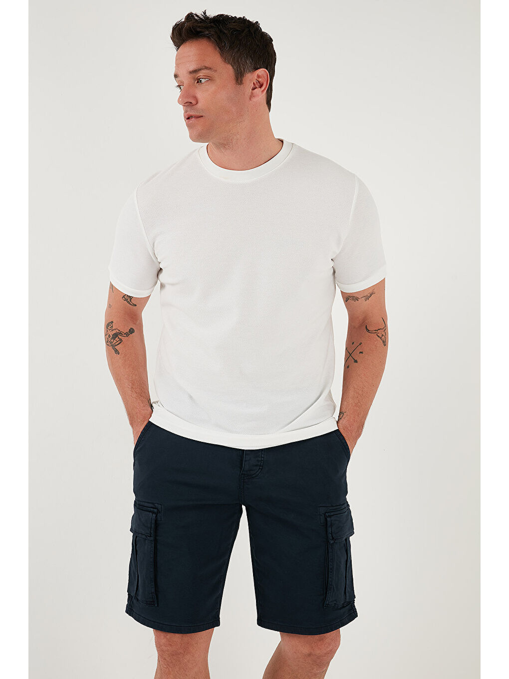 Ekru Pamuklu Bisiklet Yaka Basic Erkek Tişört 5902387-5