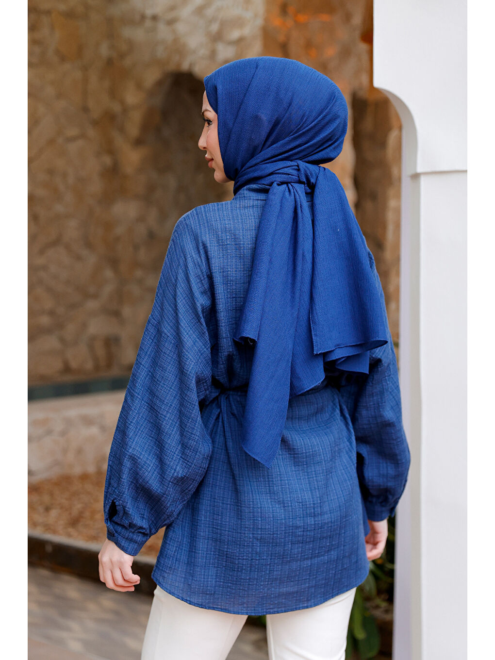 Kadın Ekose Desenli Bel Bağlamalı Gömlek Lacivert-3