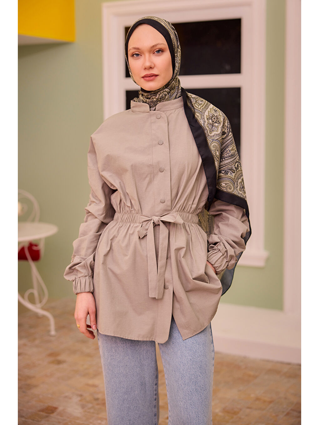 Kadın Kol Ve Bel Büzgülü Çıt Çıt Detaylı Gömlek Küf Yeşil