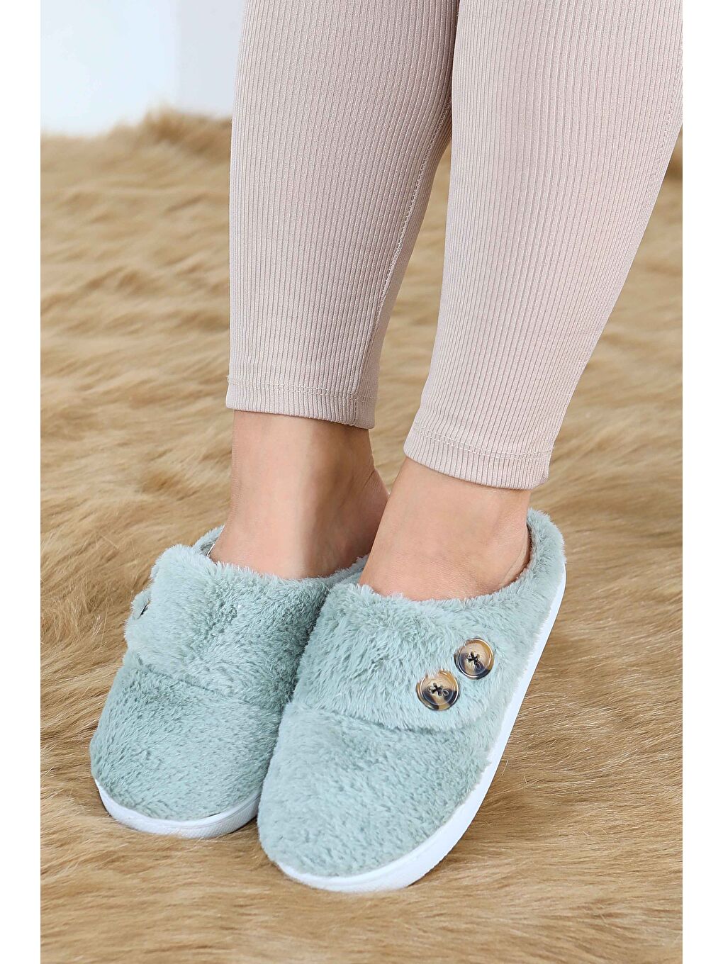 Yeşil Kadın Mint Düğmeli Düz Ev Terliği - 27777-MINT-1