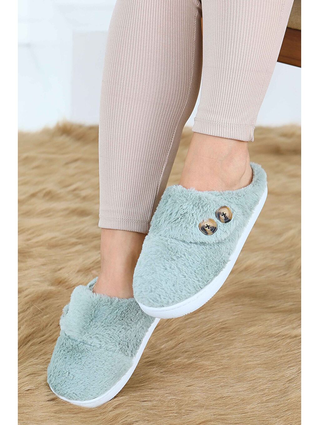 Yeşil Kadın Mint Düğmeli Düz Ev Terliği - 27777-MINT-2