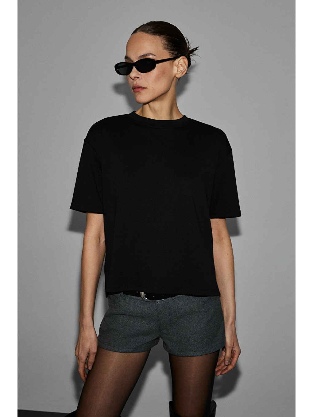 Siyah COLENA Kadın Organik Pamuklu Bisiklet Yaka Oversize Fit Kısa Kollu SİYAH T-Shirt-1