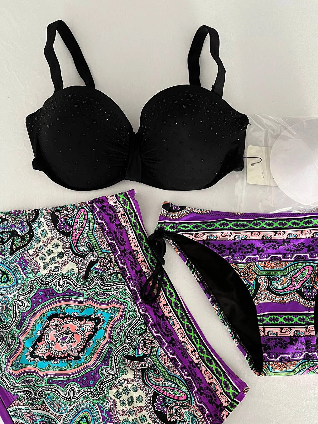 Kadın Siyah Taş İşlemeli Desenli 3 Parça Etekli Bikini Takım HZL25S-LC3326-4