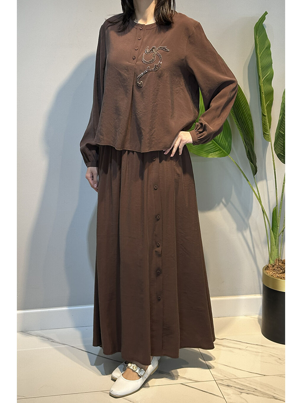 Kristal işlemeli Etekli Modal Takım 918 Kahverengi-1