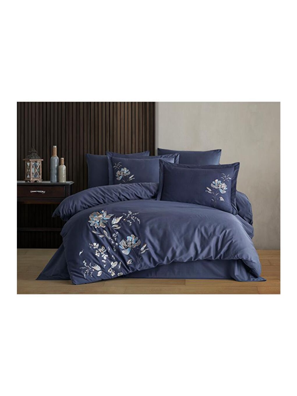 İmpero Nakışlı %100 Pamuk Saten Çift Kişilik Nevresim Takımı Lacivert-1