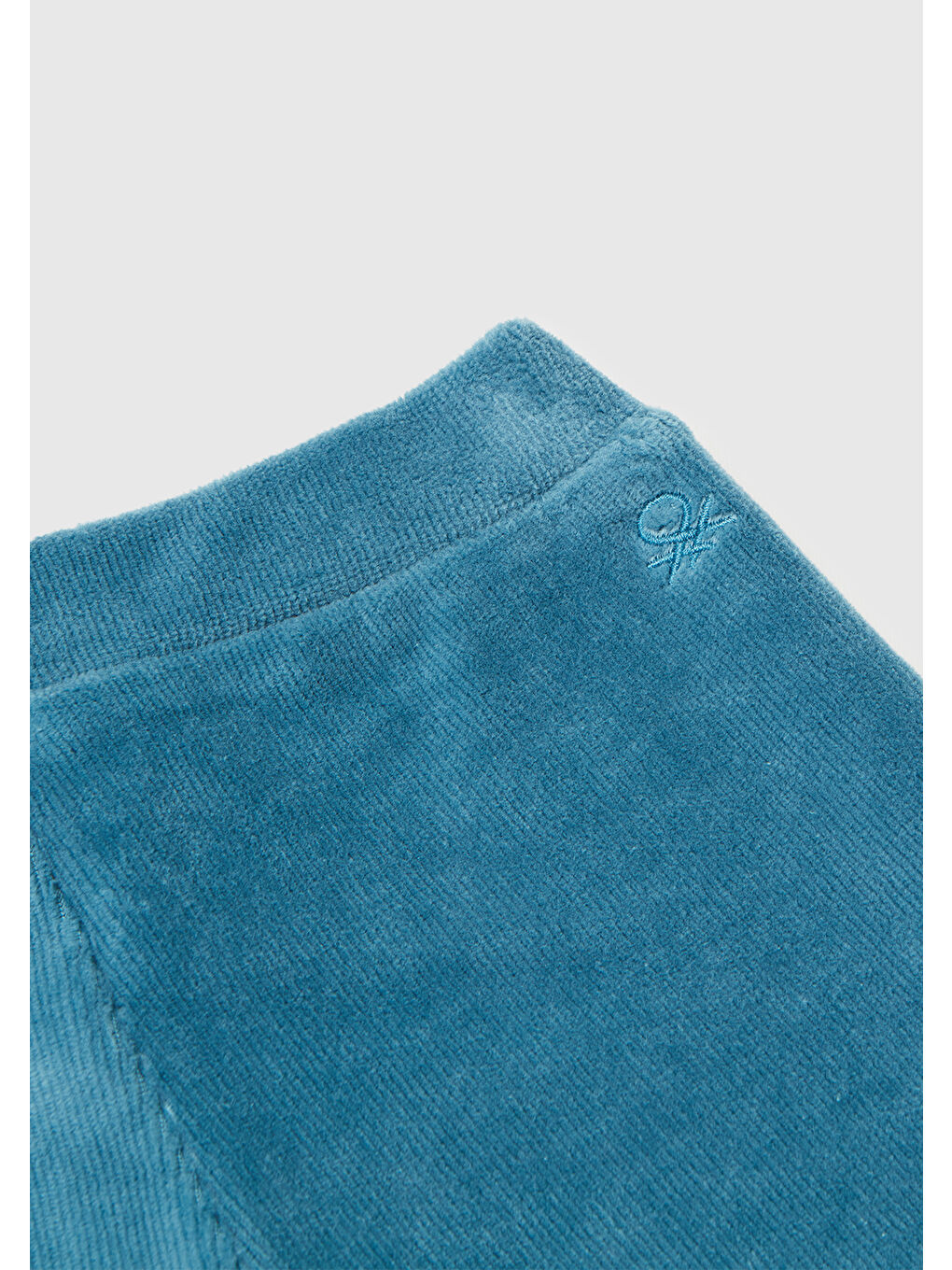 Kız Çocuk Petrol Mavisi Arkası Logo İşlemeli Geniş Paça Pantolon-2