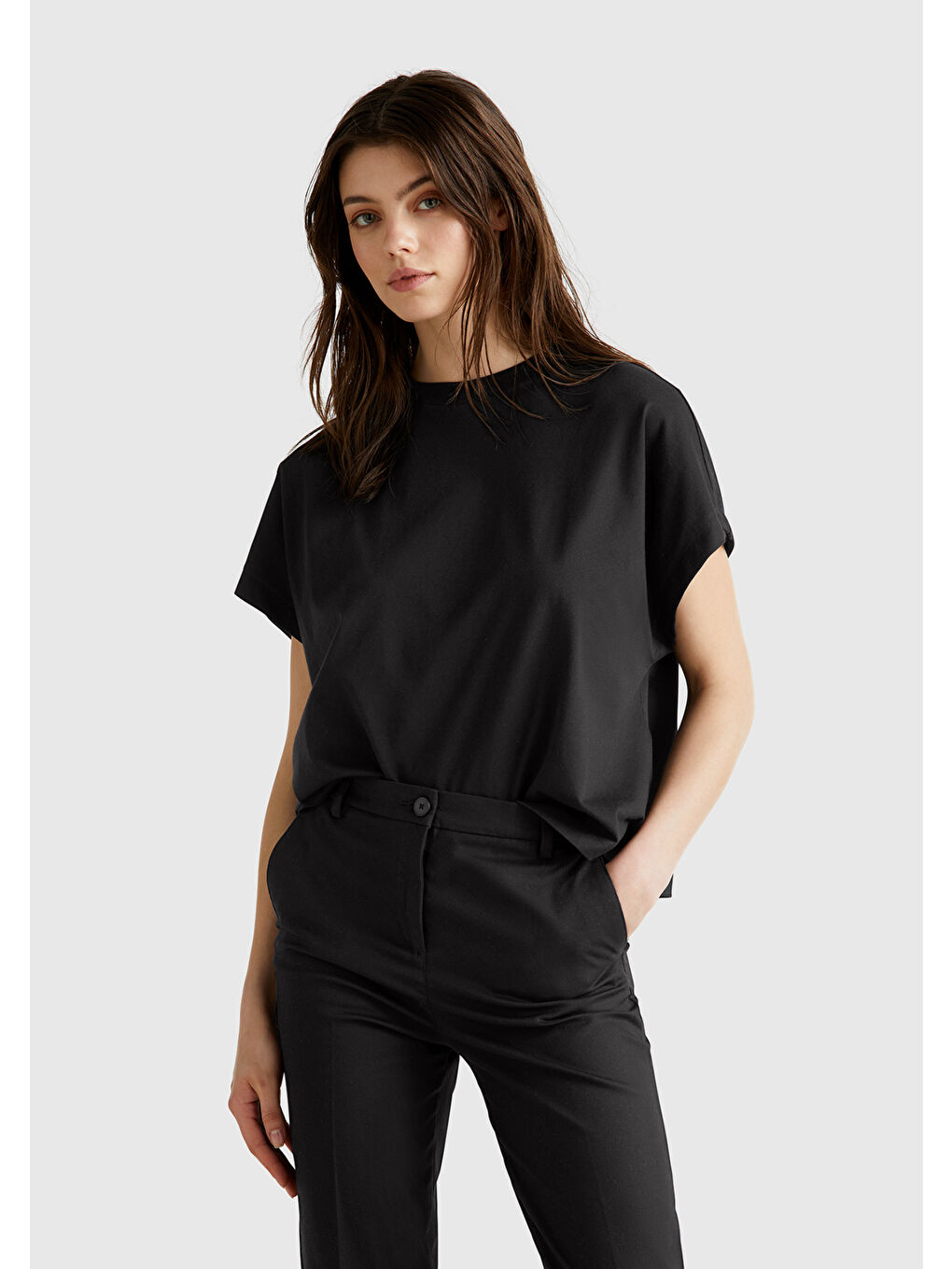 Kadın Siyah %100 Pamuk Kimono Kollu Bisiklet Yaka T-Shirt