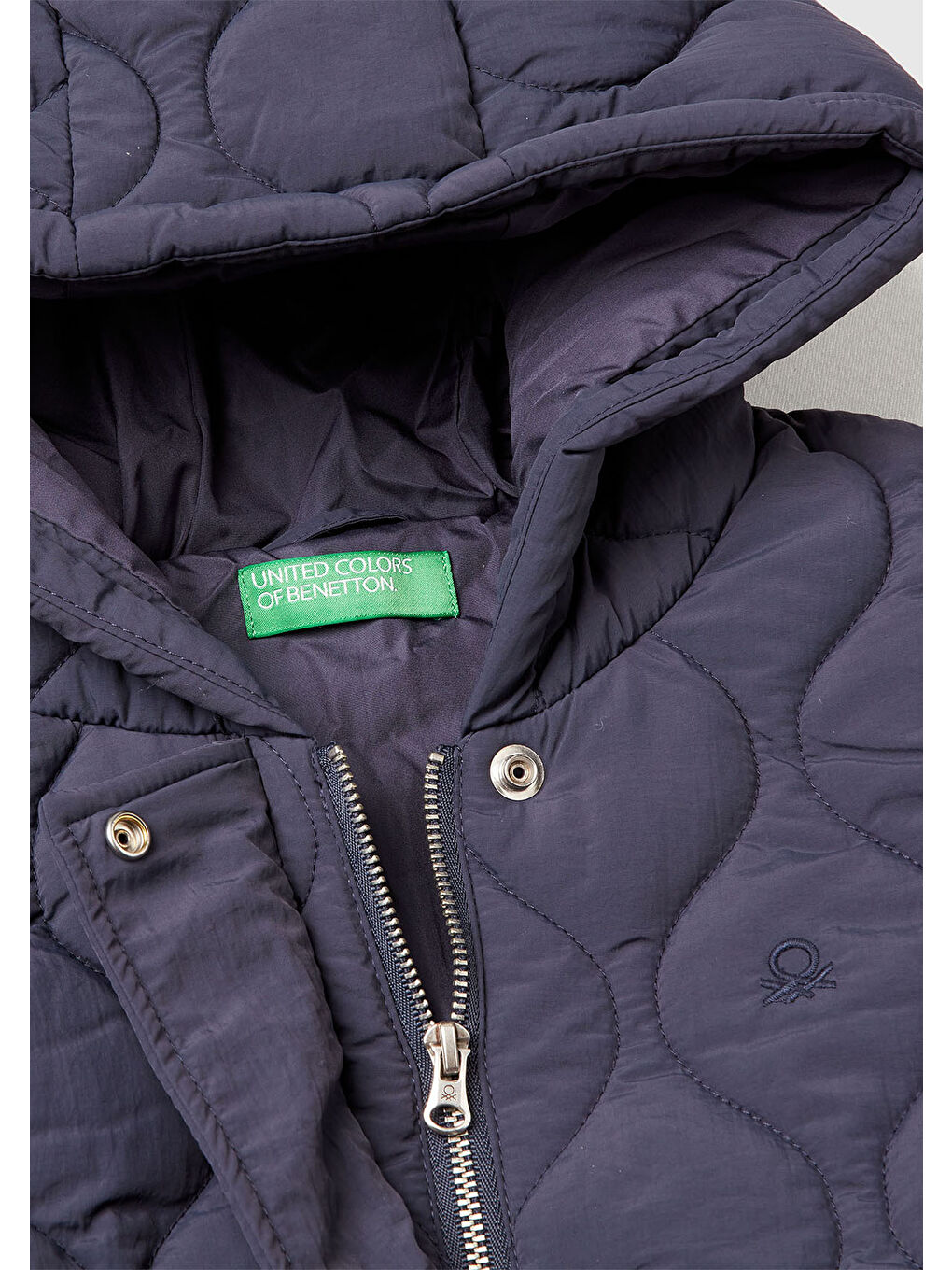 Kız Çocuk Koyu Gri Logo İşlemeli Kapitone Fermuarlı Nervürlü Kapüşonlu Ceket-2