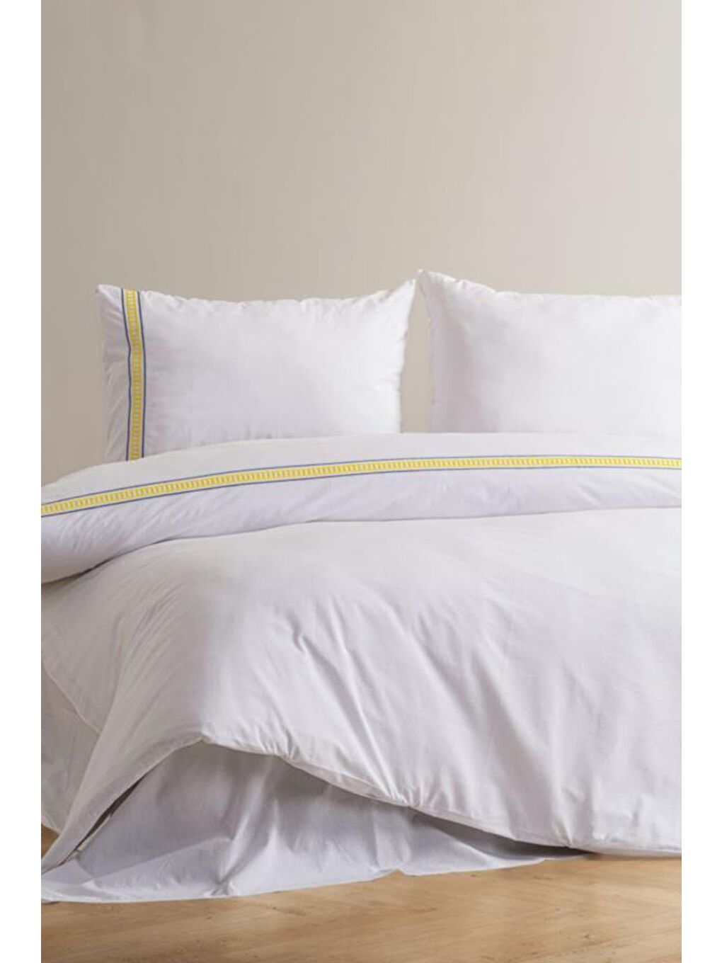 Karışık Liana Nakışlı %100 Pamuk Çift Kişilik Nevresim Takımı