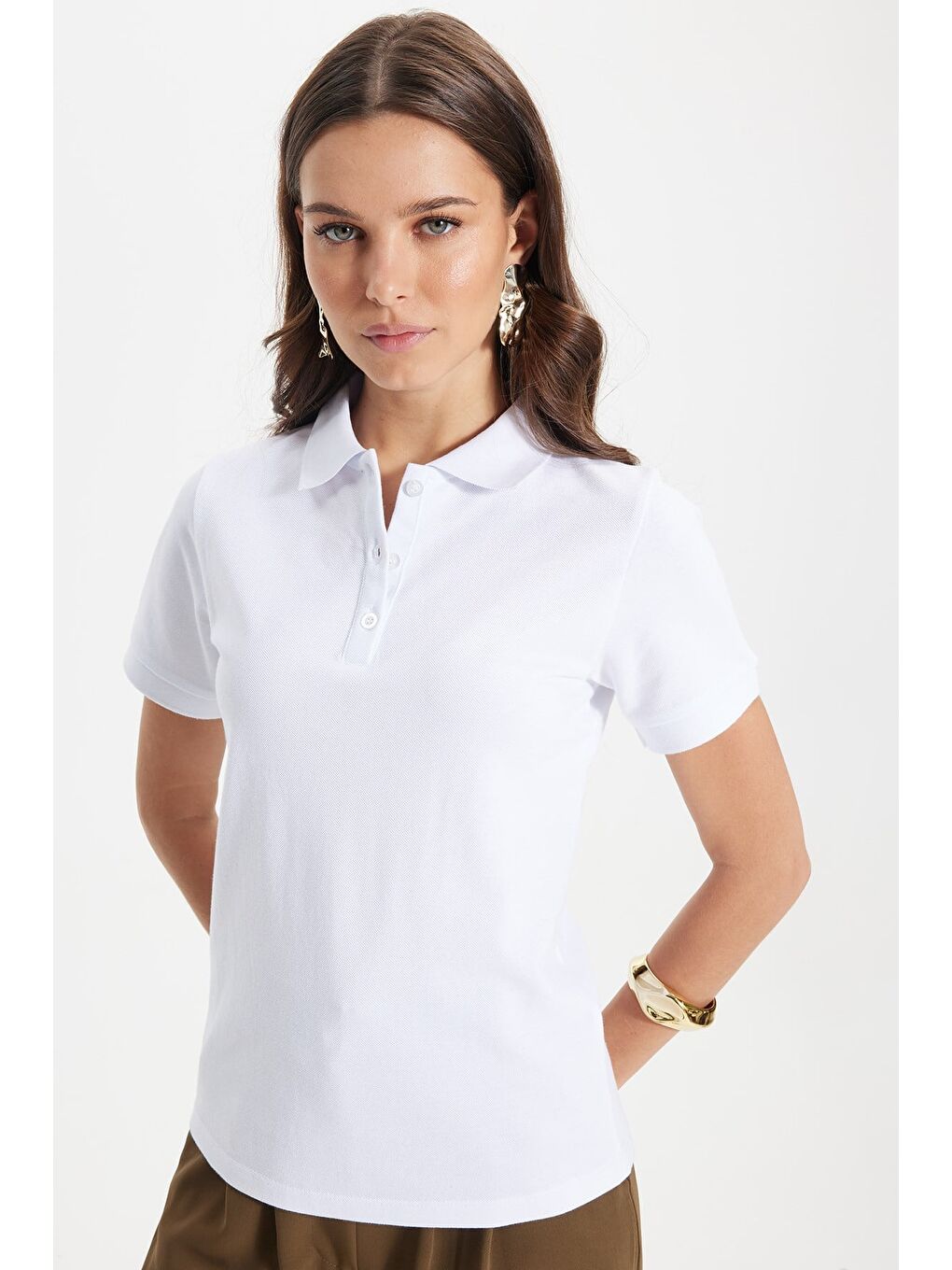 Kadın Slim Fit Dar Kesim %100 Pamuk Polo Yaka Beyaz Pike Tişört-6