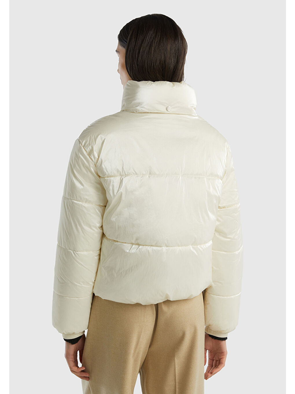 Ekru Kadın Krem Parlak Pufa Şişme Mont-2