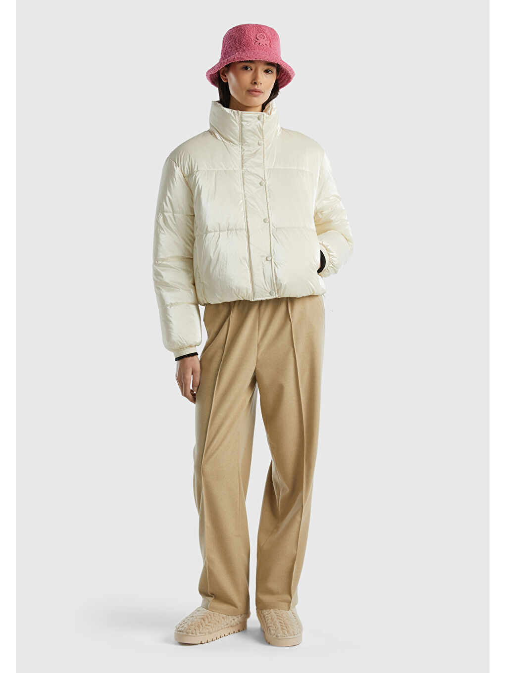 Ekru Kadın Krem Parlak Pufa Şişme Mont-4