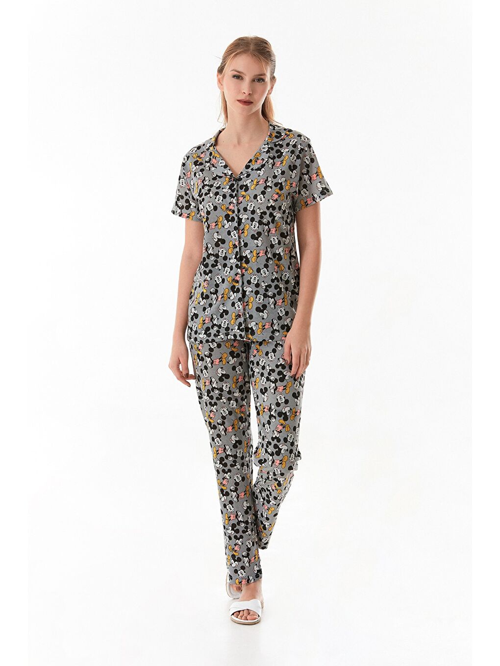Gri Karakter Baskılı Gömlek Yaka Pijama Takımı-1