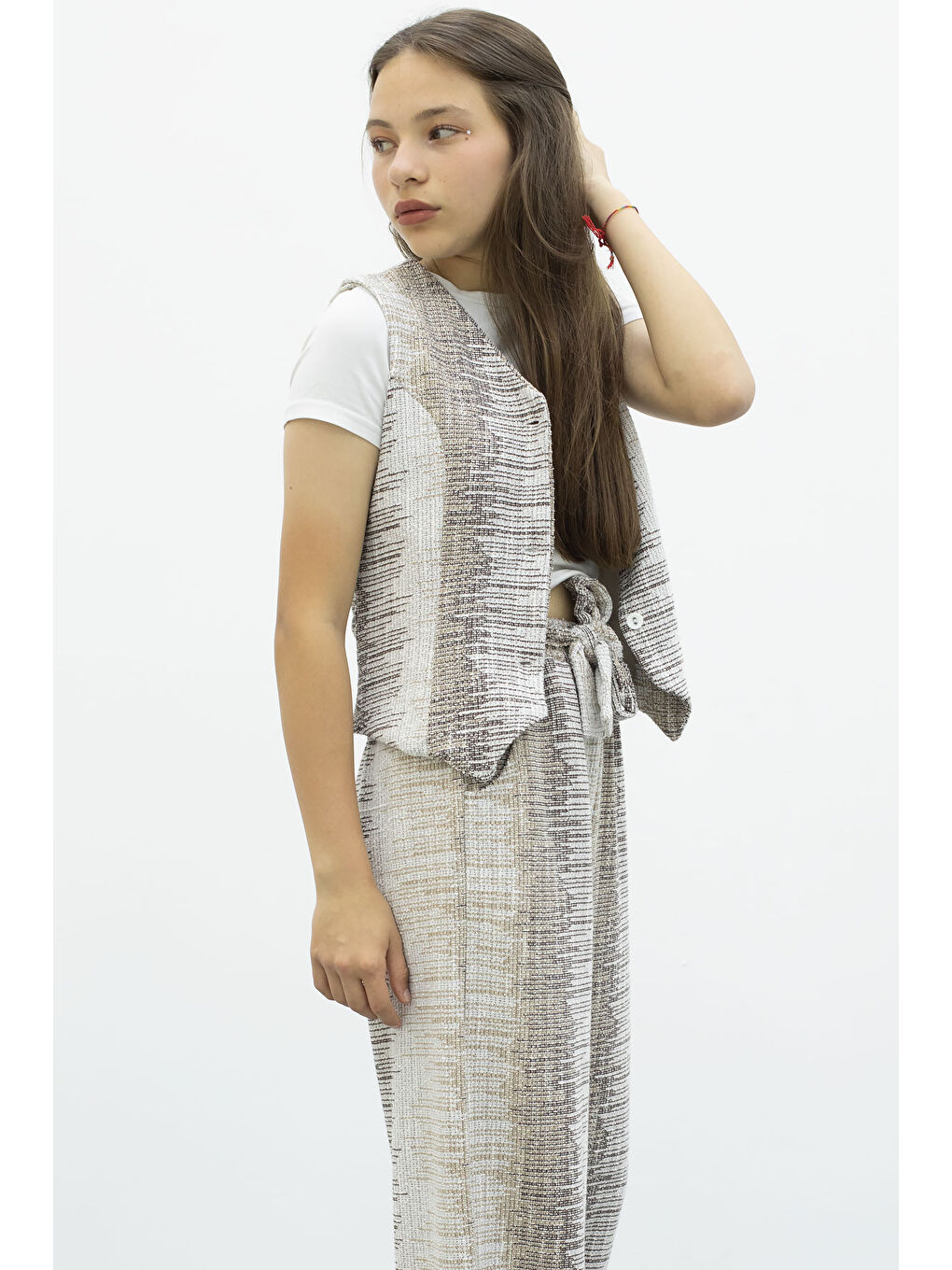 Kahverengi Kahve Düğmeli Yelekli Geniş Paça Kuşaklı Pantolonlu Kız Çocuk 2li Takım 21014-2