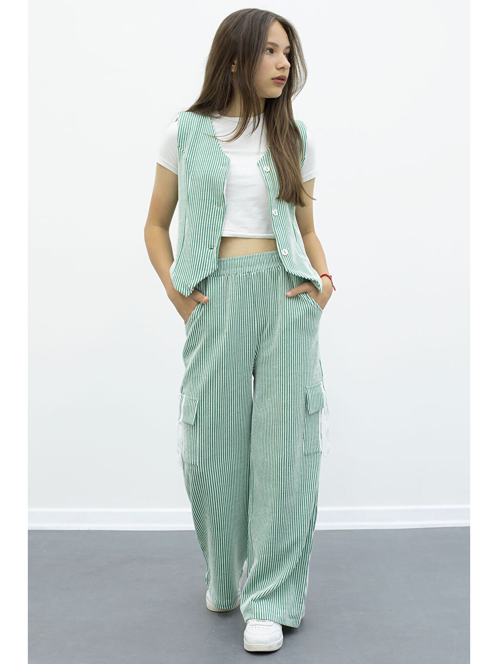 Yeşil Çizgili Düğmeli Yelekli Kargo Cepli Pantolonlu Kız Çocuk 2li Takım 21015