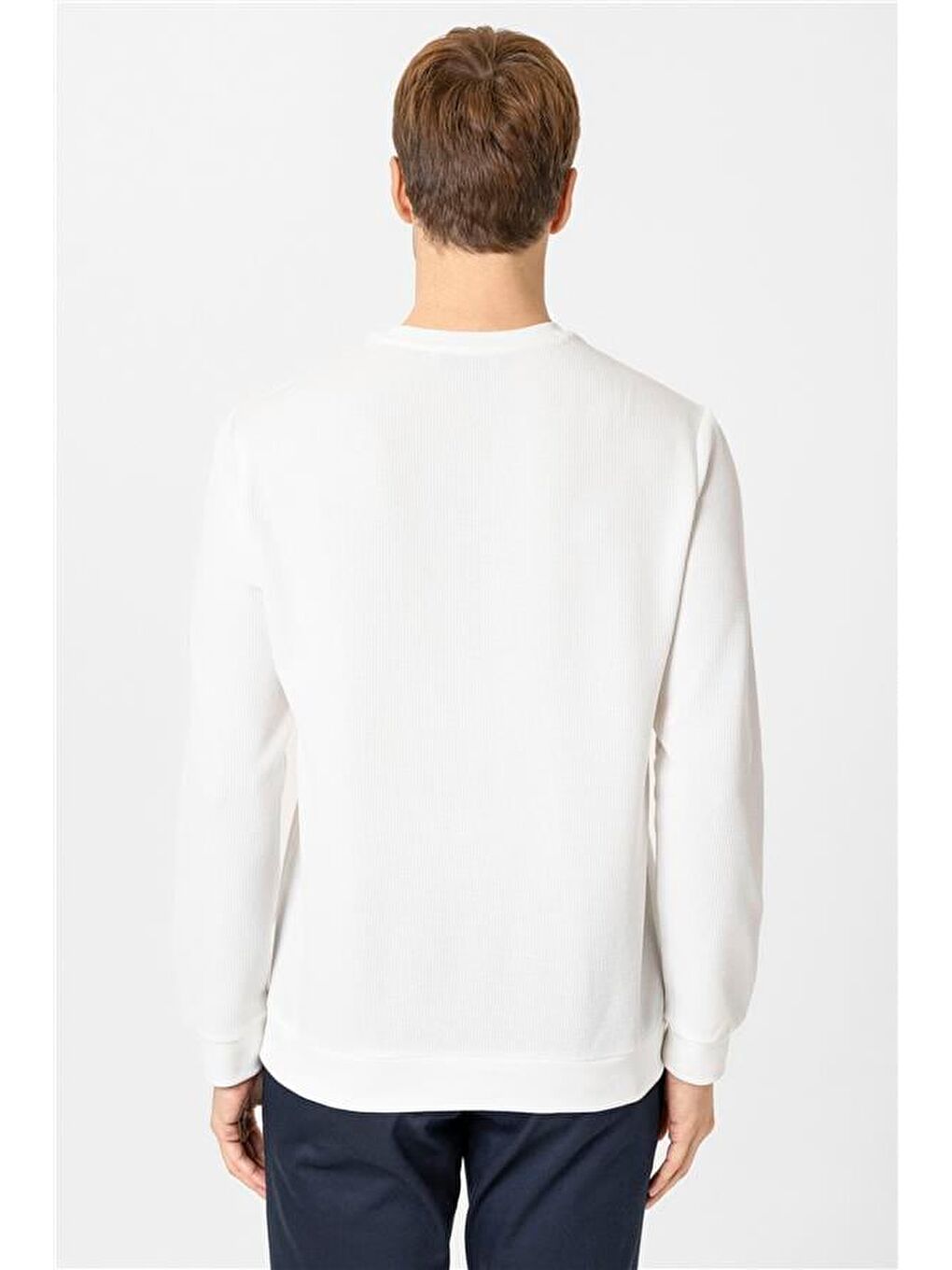 Beyaz Regular Armürlü Bisiklet Yaka Triko-3