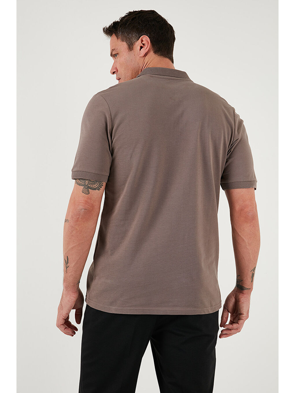 Kahverengi Pamuklu Regular Fit Yarım Fermuarlı Polo Yaka %100 Pamuk Tişört 5903008-5