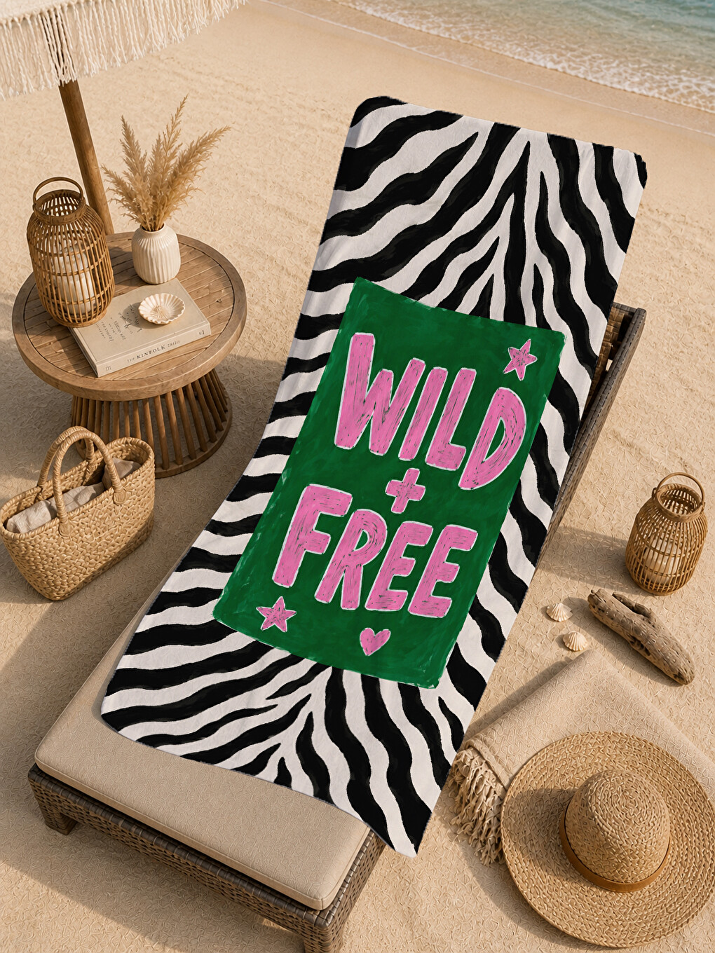 Siyah Pop Art Wild Free Yazılı Zebra Desenli 70x150 Plaj Havlusu - Dijital Baskılı Banyo Havlusu-1