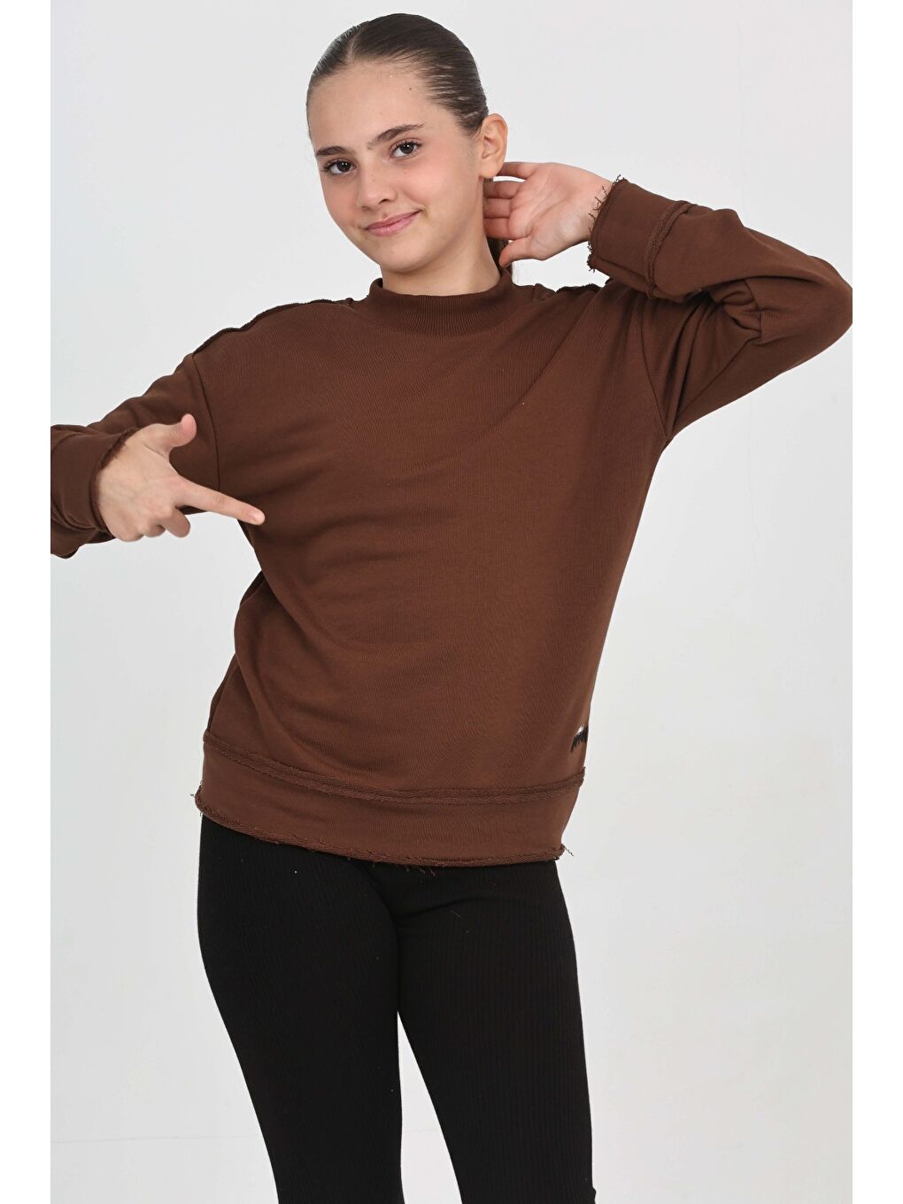 Kahverengi Kız Çocuk Happen Nakışlı Sweatshırt-2