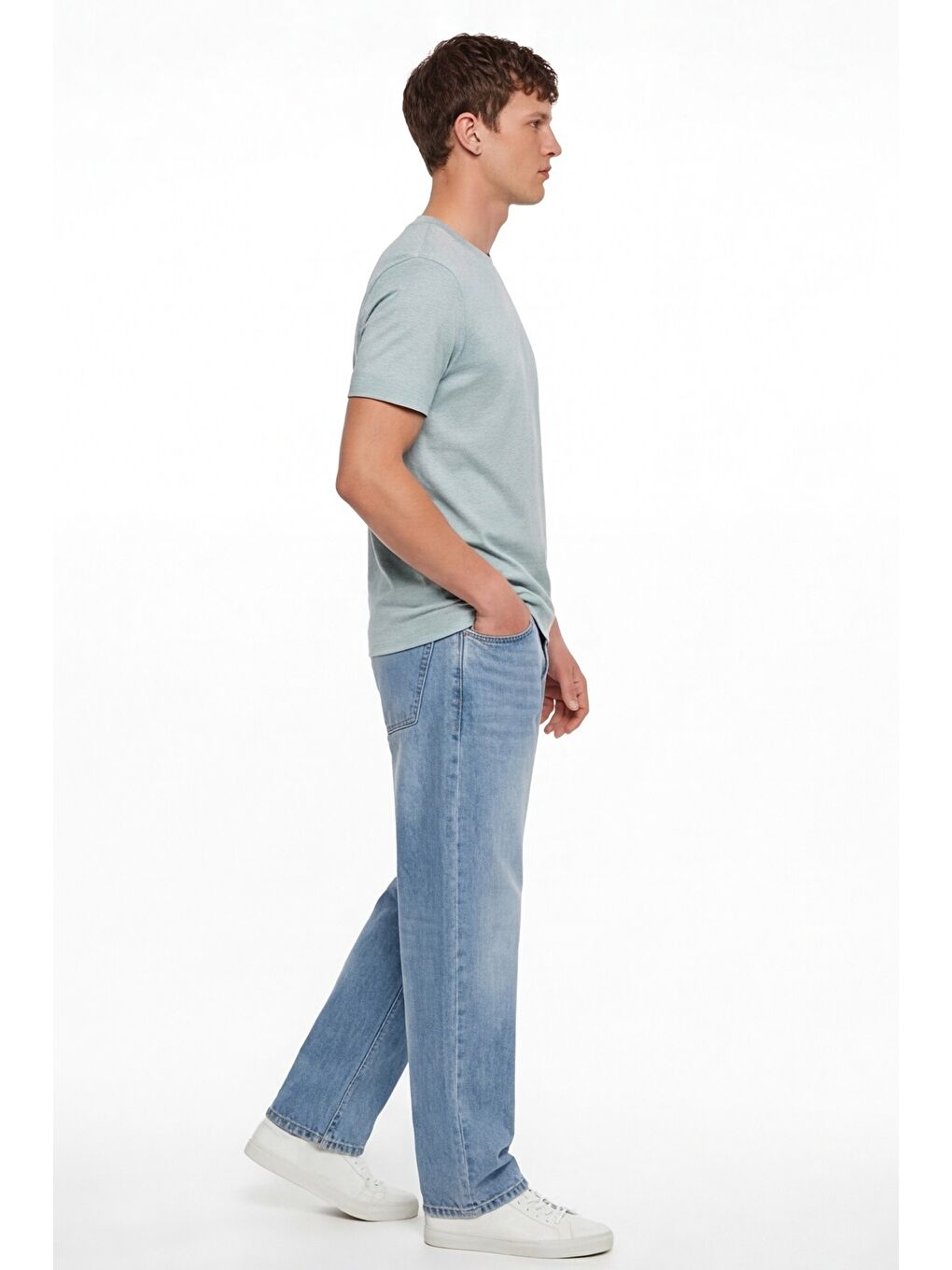 Erkek Okaliptus Yeşili Normal Kesim Regular Fit %100 Pamuk Bisiklet Yaka Basic Tişört-2
