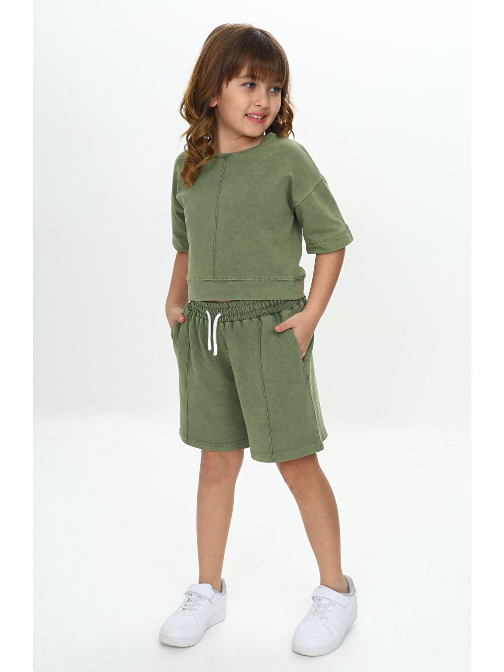 Yeşil Kız Çocuk Yıkamalı Crop Şortlu Takım-1
