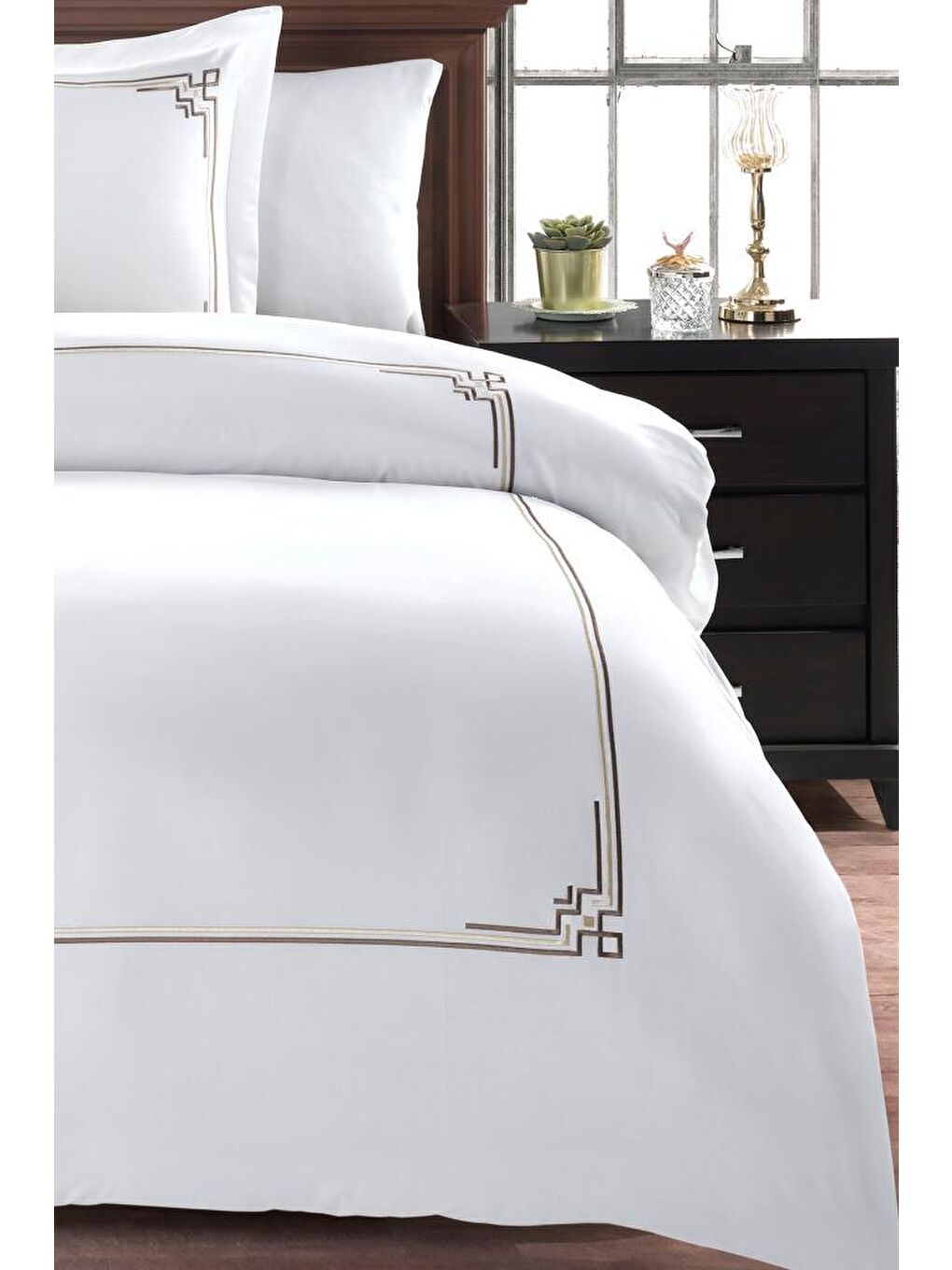 Line Pano Nakışlı %100 Pamuk Saten Çift Kişilik Nevresim Takımı Kahverengi-2