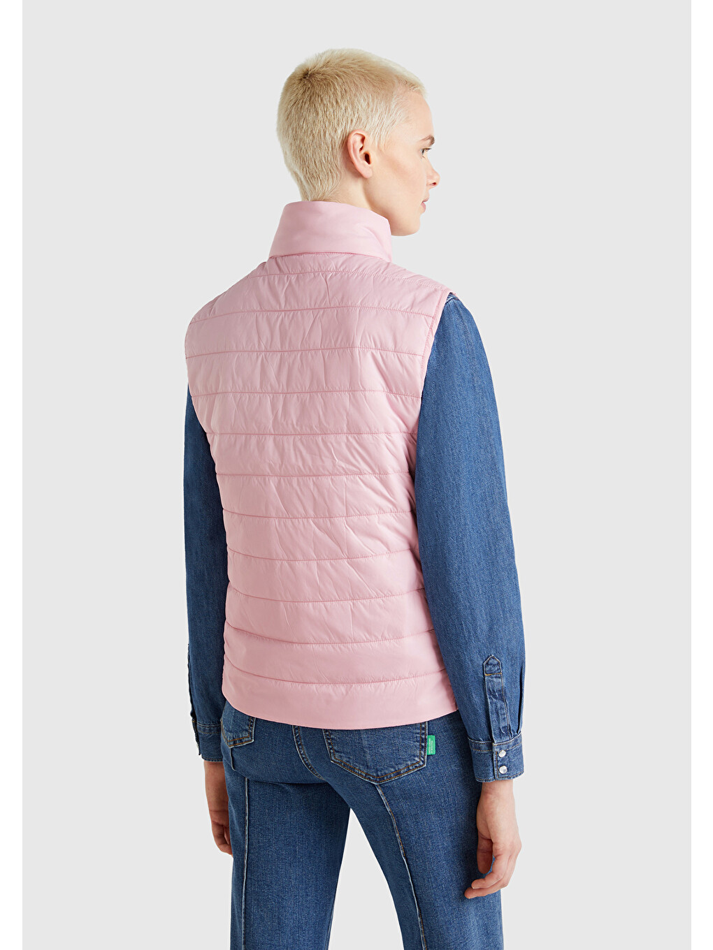 Kadın Açık Pembe Polyester Dolgulu Fermuarlı Slim Fit Pufa Yelek-2