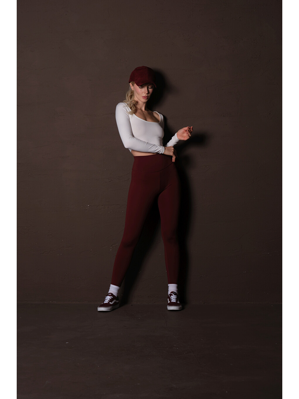 Bordo Karyoka Dikiş Detaylı Toparlayıcı Sportif Detaylı Ekstra Esnek Kadın Tayt @Amazon-5