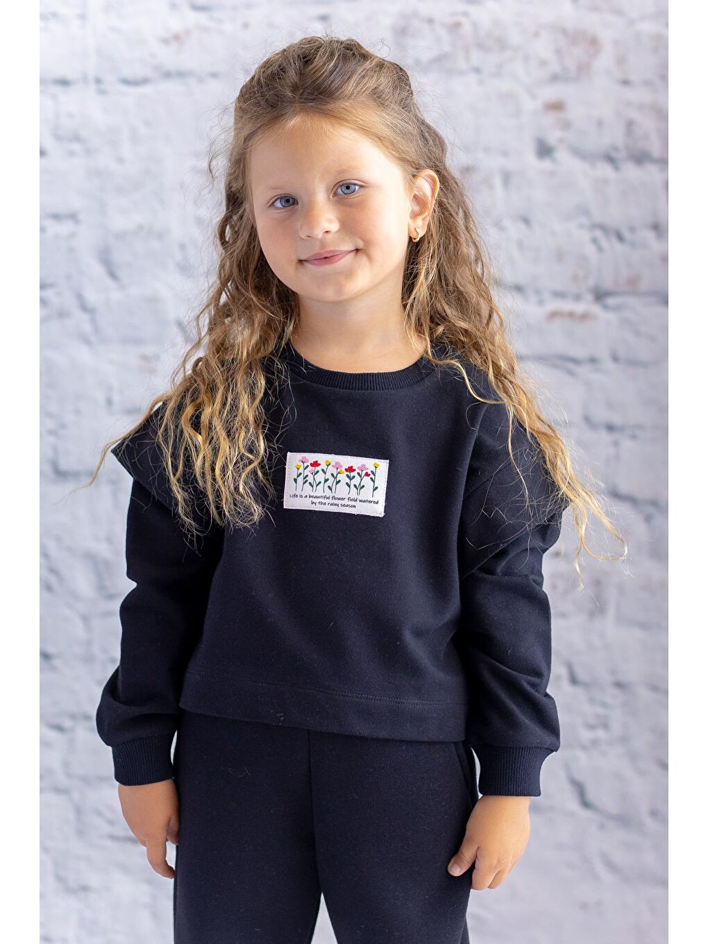 ZEYLAND Kız Çocuk Kol Detaylı Sweatshirt - Siyah