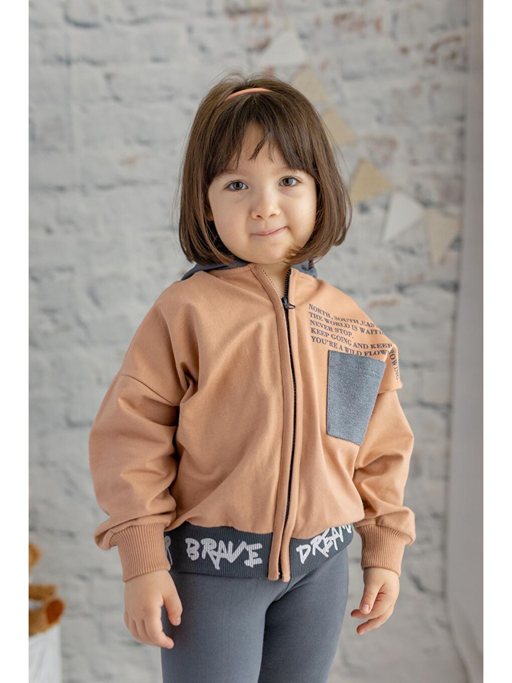 Pembe Kız Çocuk Kapüşonlu Fermuarlı Sweatshirt-1