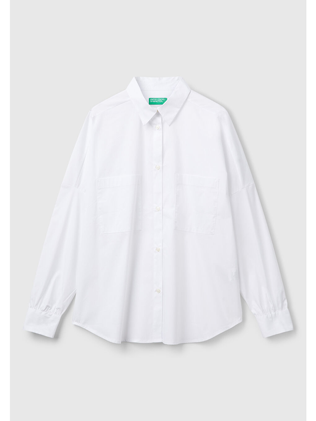 Kadın Beyaz Pamuk Karışımlı Kolu Büzgülü Düşük Omuzlu Oversize Gömlek-1