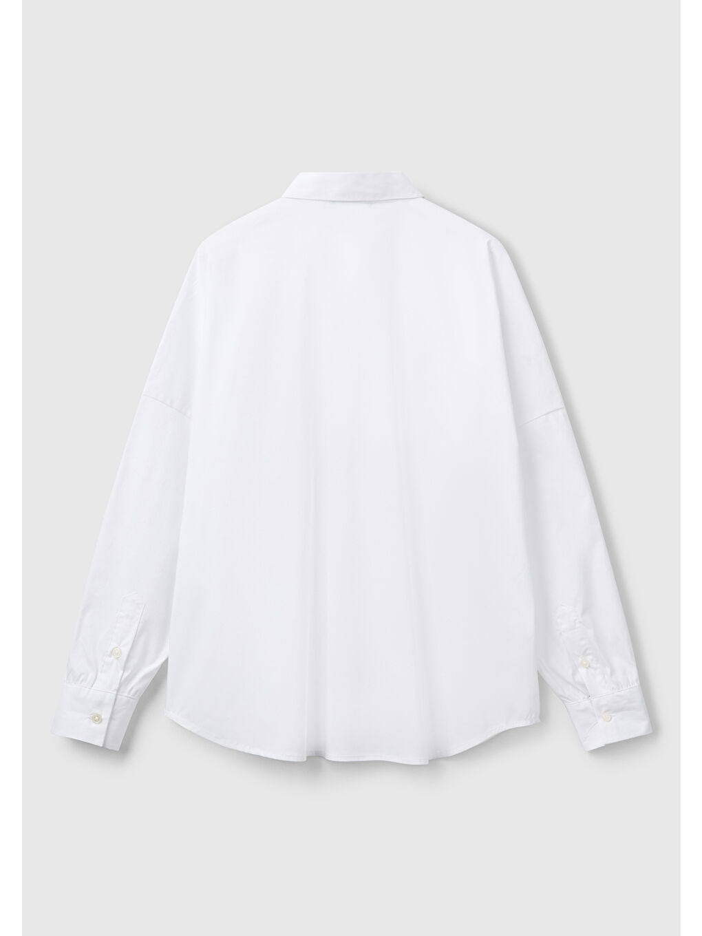 Kadın Beyaz Pamuk Karışımlı Kolu Büzgülü Düşük Omuzlu Oversize Gömlek-3