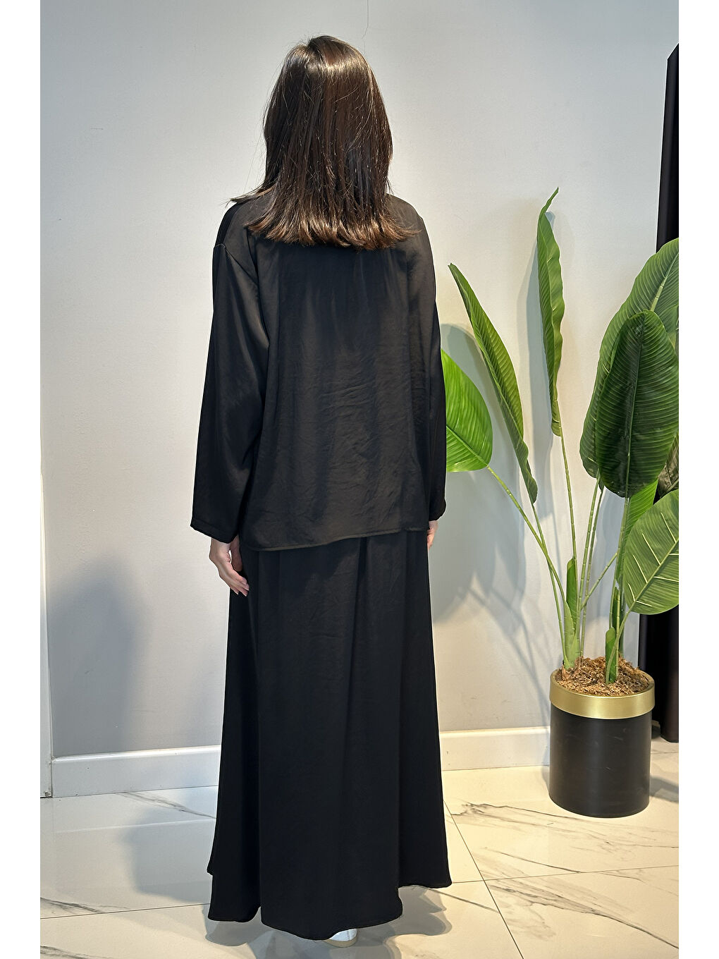 Bluz ve Eteği Çıtçıt Detay Aksesuarlı Saphire Takım 956 Siyah-4