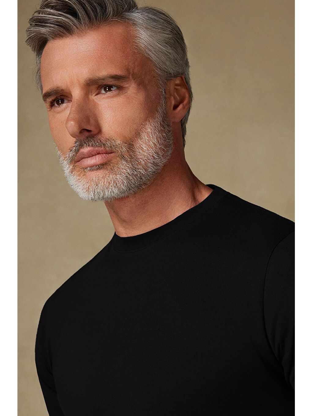 Easy Penye Pamuklu Comfort Fit Siyah Bisiklet Yaka Erkek Düz %100 Pamuk Tişört-1